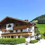 In Near Amade