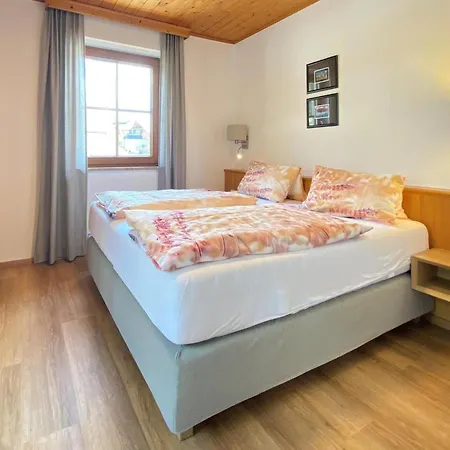 In Near Amade 아파트 필즈모스